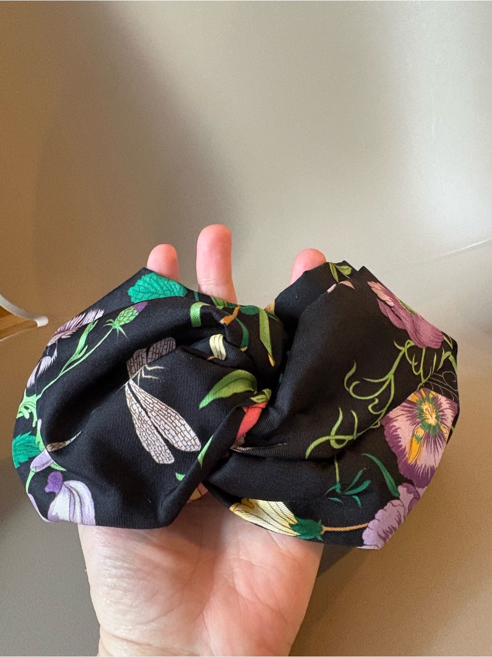 Gucci Black Floral Twist Headband